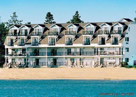 Quality & Mackinaw Beachfront Mackinaw City